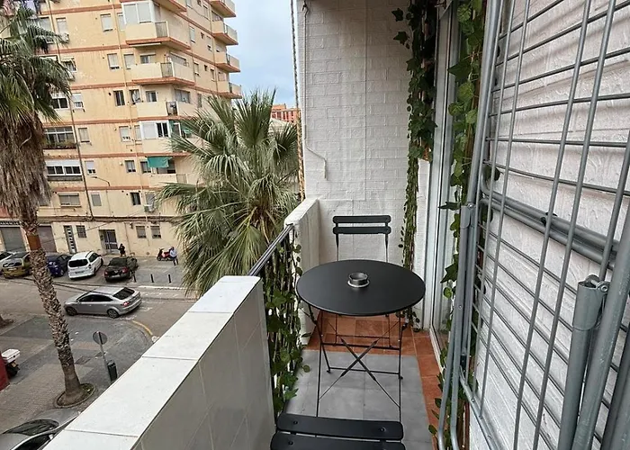 Loft Con Balcon Cercano Al Centro De Apartament